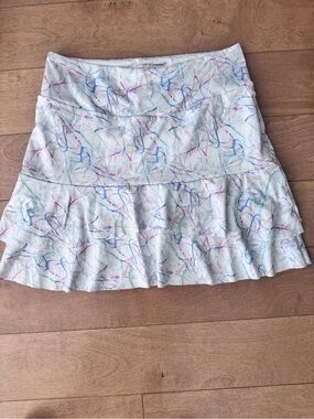 Denise Cronwall White Multicolor Print Ruffle Tennis or Pickleball Skort